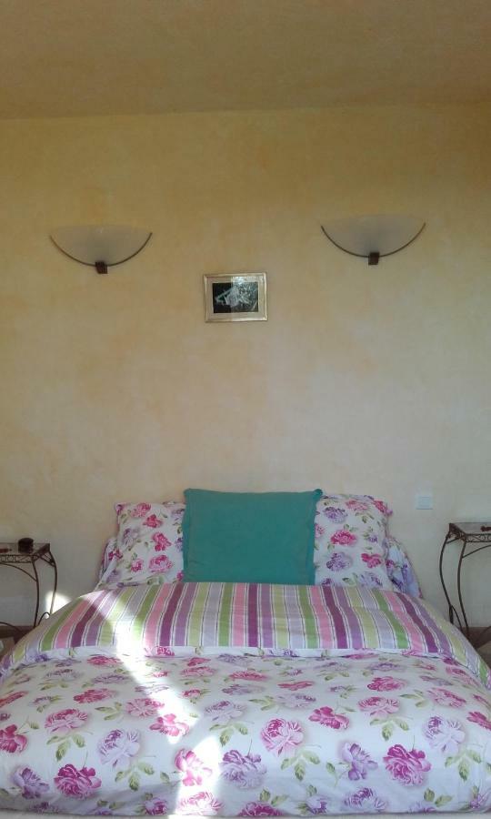 Bed and Breakfast Chez Claire Chamborand Exterior foto